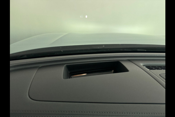 Volkswagen Tiguan 1.5 eHybrid R-Line Business Pano|H/K|Massage|HuD|Trekhaak
