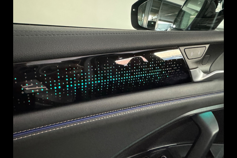 Volkswagen Tiguan 1.5 eHybrid R-Line Business Pano|H/K|Massage|HuD|Trekhaak