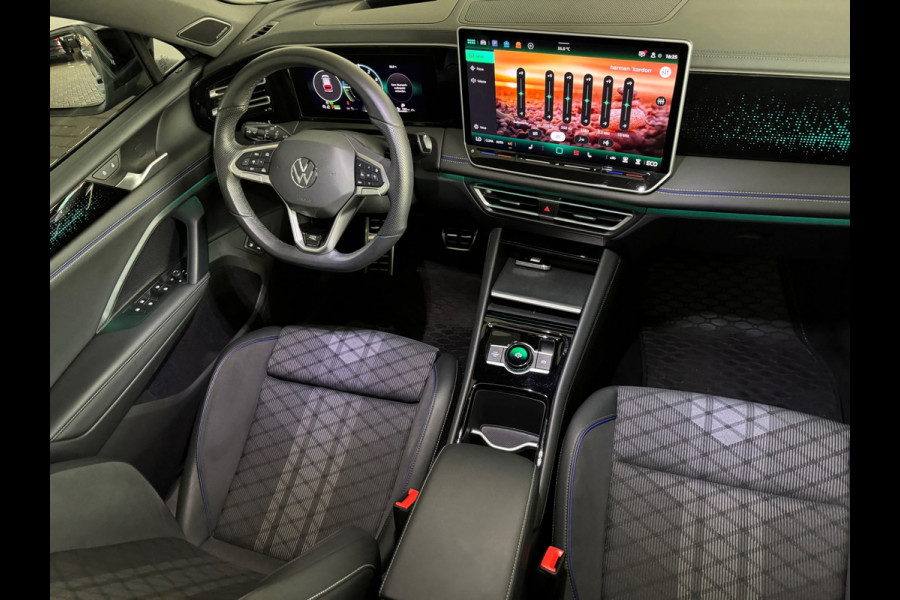 Volkswagen Tiguan 1.5 eHybrid R-Line Business Pano|H/K|Massage|HuD|Trekhaak