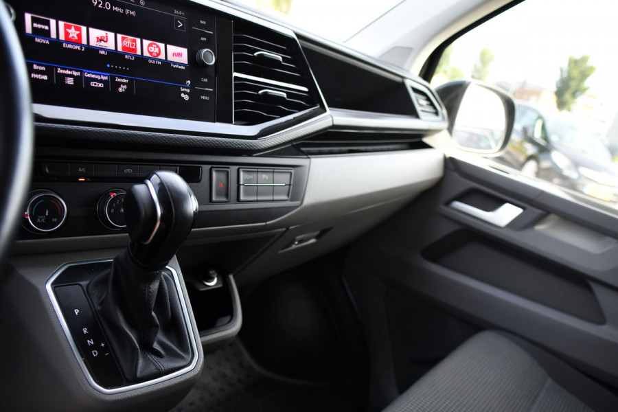 Volkswagen Transporter 2.0 TDI L2H1 30 Bulli Virtual, Cruise, Camera, Carplay, LED, Automaat, 150pk, Multimedia, Sensoren, Airco, Uniek!