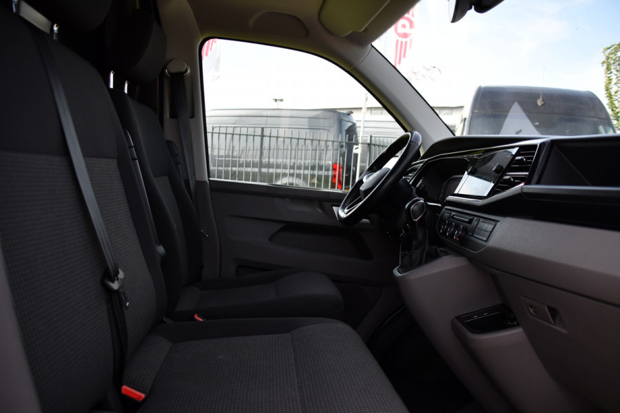 Volkswagen Transporter 2.0 TDI L2H1 30 Bulli Virtual, Cruise, Camera, Carplay, LED, Automaat, 150pk, Multimedia, Sensoren, Airco, Uniek!