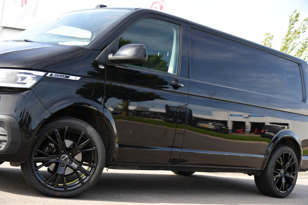Volkswagen Transporter 2.0 TDI L2H1 30 Bulli Virtual, Cruise, Camera, Carplay, LED, Automaat, 150pk, Multimedia, Sensoren, Airco, Uniek!