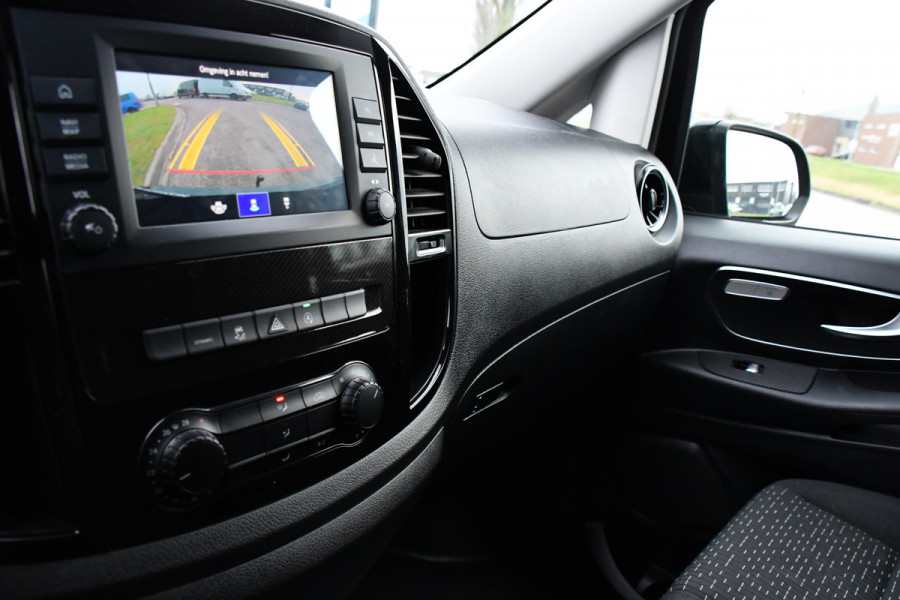 Mercedes-Benz Vito 119 CDI L2 Black Edition Camera, Cruise, Carplay, LED, Automaat, 190pk, Trekhaak, Multimedia, Sensoren, Uniek!