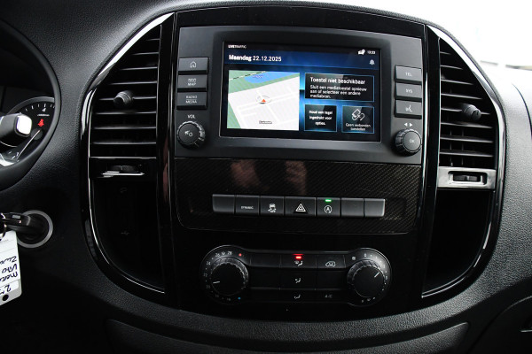 Mercedes-Benz Vito 119 CDI L2 Black Edition Camera, Cruise, Carplay, LED, Automaat, 190pk, Trekhaak, Multimedia, Sensoren, Uniek!