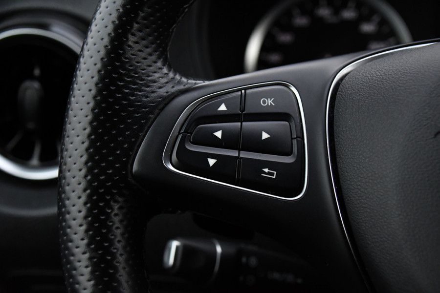 Mercedes-Benz Vito 119 CDI L2 Black Edition Camera, Cruise, Carplay, LED, Automaat, 190pk, Trekhaak, Multimedia, Sensoren, Uniek!