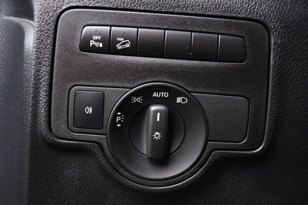 Mercedes-Benz Vito 119 CDI L2 Black Edition Camera, Cruise, Carplay, LED, Automaat, 190pk, Trekhaak, Multimedia, Sensoren, Uniek!
