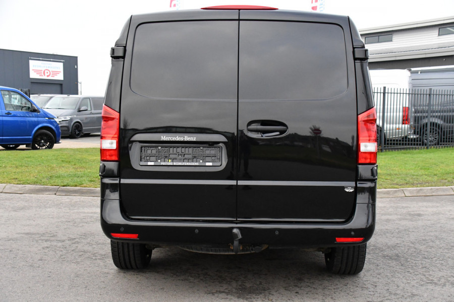 Mercedes-Benz Vito 119 CDI L2 Black Edition Camera, Cruise, Carplay, LED, Automaat, 190pk, Trekhaak, Multimedia, Sensoren, Uniek!