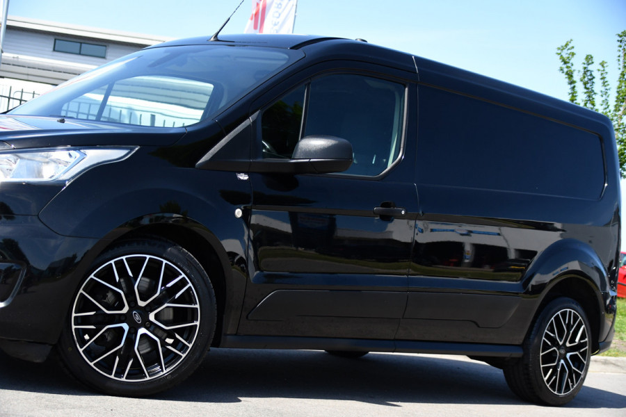 Ford Transit Connect 1.5 EcoBlue L2 Black Edition Camera, Cruise, Sensoren, Stoelverwarming, Automaat, 100pk, Multimedia, Trekhaak, Uniek!