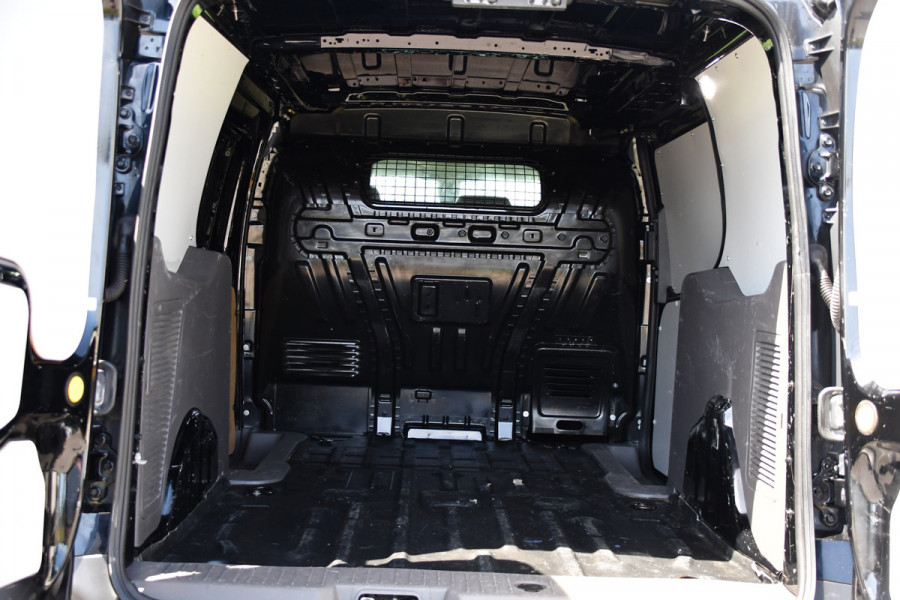 Ford Transit Connect 1.5 EcoBlue L2 Black Edition Camera, Cruise, Sensoren, Stoelverwarming, Automaat, 100pk, Multimedia, Trekhaak, Uniek!
