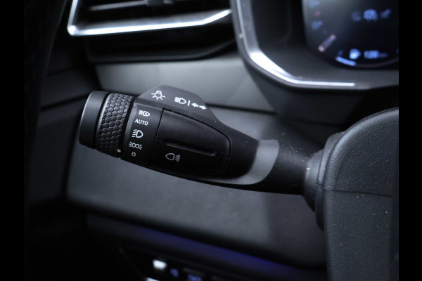 Lynk & Co 01 1.5 Sport (APPLE CARPLAY,SCHUIFDAK,CAMERA,360 VIEW,STOELVERWARMING,CLIMATE,CRUISE,LED,GETINT,SPORTSTOELEN,LM VELGEN)