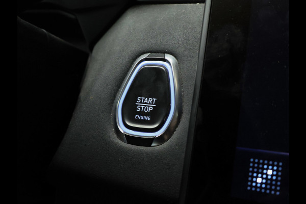 Lynk & Co 01 1.5 Sport (APPLE CARPLAY,SCHUIFDAK,CAMERA,360 VIEW,STOELVERWARMING,CLIMATE,CRUISE,LED,GETINT,SPORTSTOELEN,LM VELGEN)