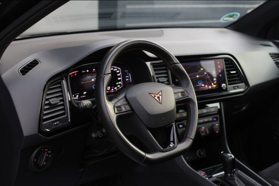 CUPRA Ateca 2.0 TSI 4DRIVE *Pano*Kuipstoelen*Trekhaak*360 Camera*Beats*