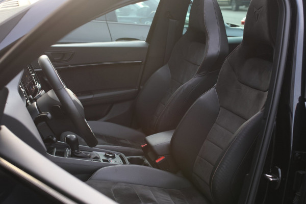 CUPRA Ateca 2.0 TSI 4DRIVE *Pano*Kuipstoelen*Trekhaak*360 Camera*Beats*