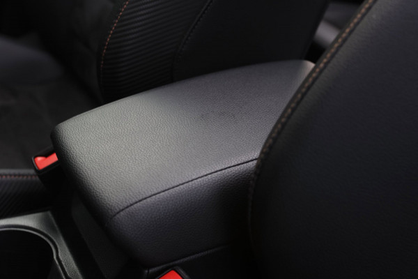 CUPRA Ateca 2.0 TSI 4DRIVE *Pano*Kuipstoelen*Trekhaak*360 Camera*Beats*
