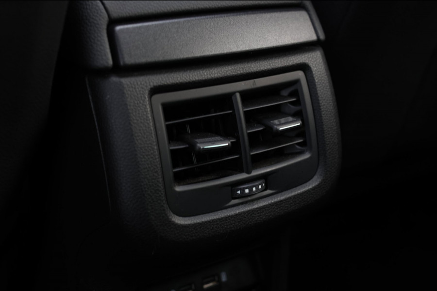 CUPRA Ateca 2.0 TSI 4DRIVE *Pano*Kuipstoelen*Trekhaak*360 Camera*Beats*