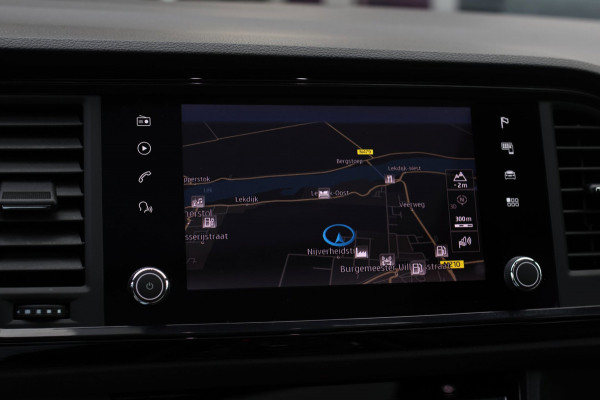 CUPRA Ateca 2.0 TSI 4DRIVE *Pano*Kuipstoelen*Trekhaak*360 Camera*Beats*
