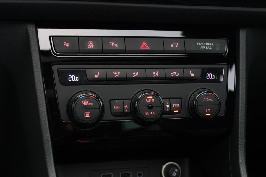 CUPRA Ateca 2.0 TSI 4DRIVE *Pano*Kuipstoelen*Trekhaak*360 Camera*Beats*
