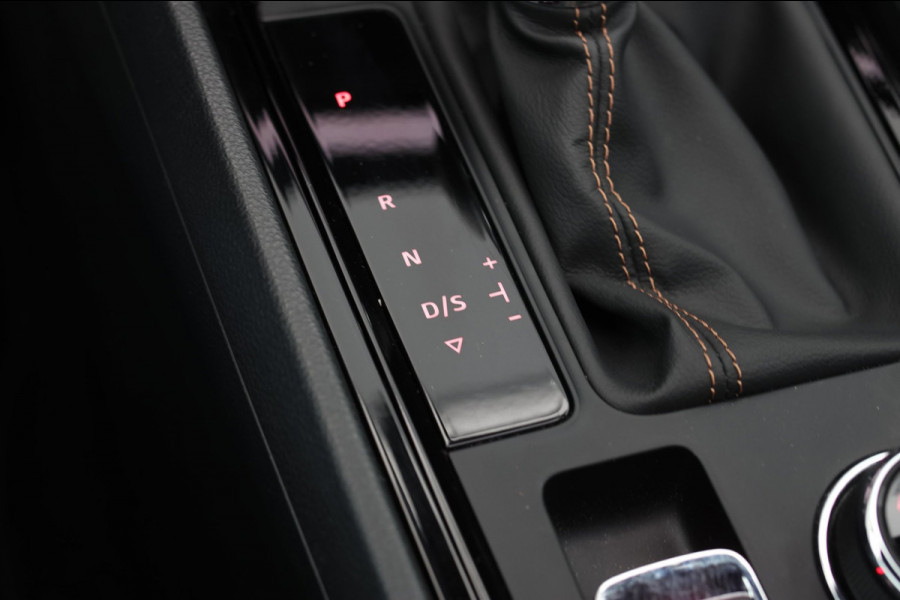 CUPRA Ateca 2.0 TSI 4DRIVE *Pano*Kuipstoelen*Trekhaak*360 Camera*Beats*