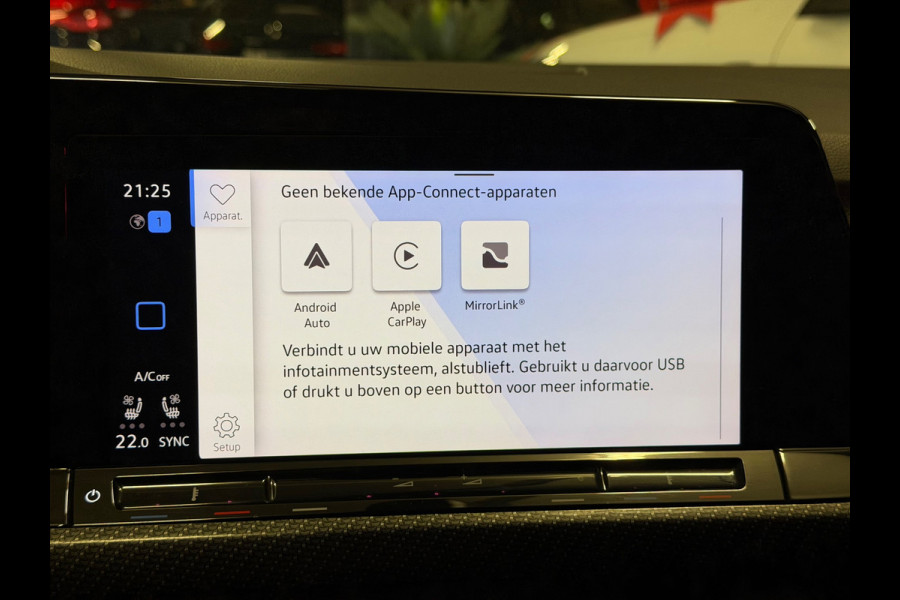 Volkswagen Golf 2.0 TSI R 4Motion AKRA|PANO|BOMVOL!