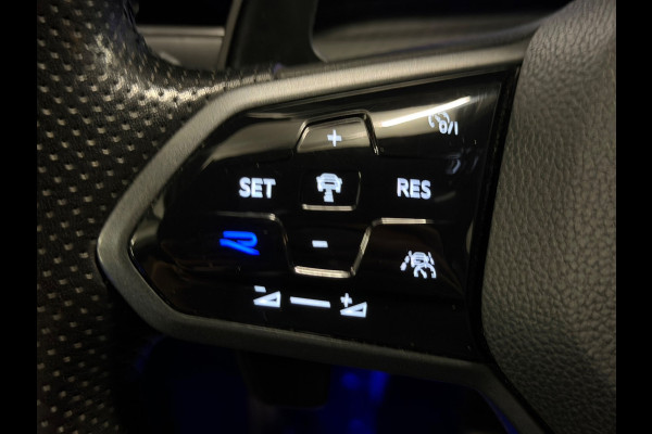 Volkswagen Golf 2.0 TSI R 4Motion AKRA|PANO|BOMVOL!
