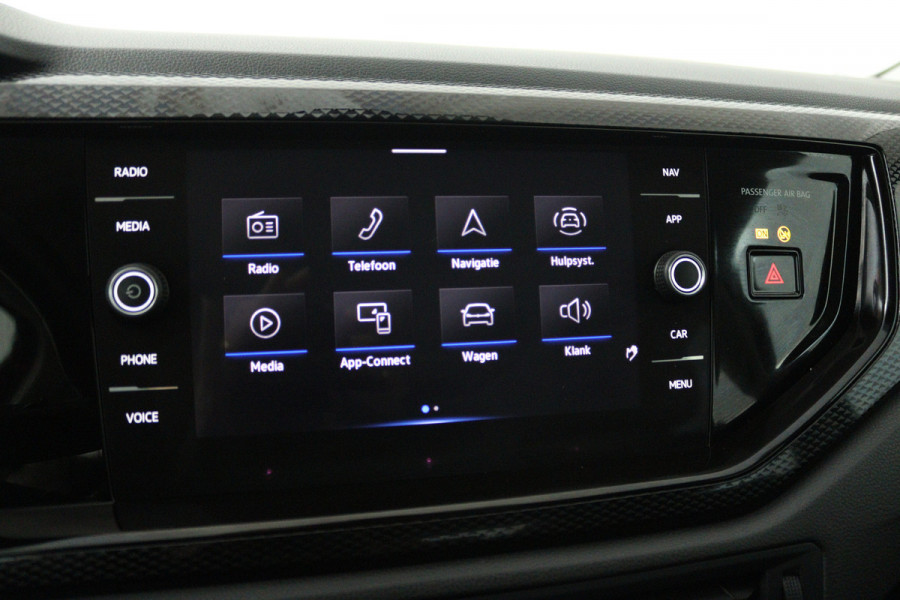 Volkswagen Polo 1.0 TSI Life Business (CAMERA, STOELVERWARMING, CRUISE ADAPTIEF, PARKEERSENSOREN)