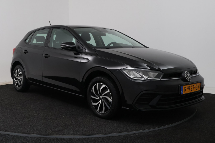 Volkswagen Polo 1.0 TSI Life Business (CAMERA, STOELVERWARMING, CRUISE ADAPTIEF, PARKEERSENSOREN)