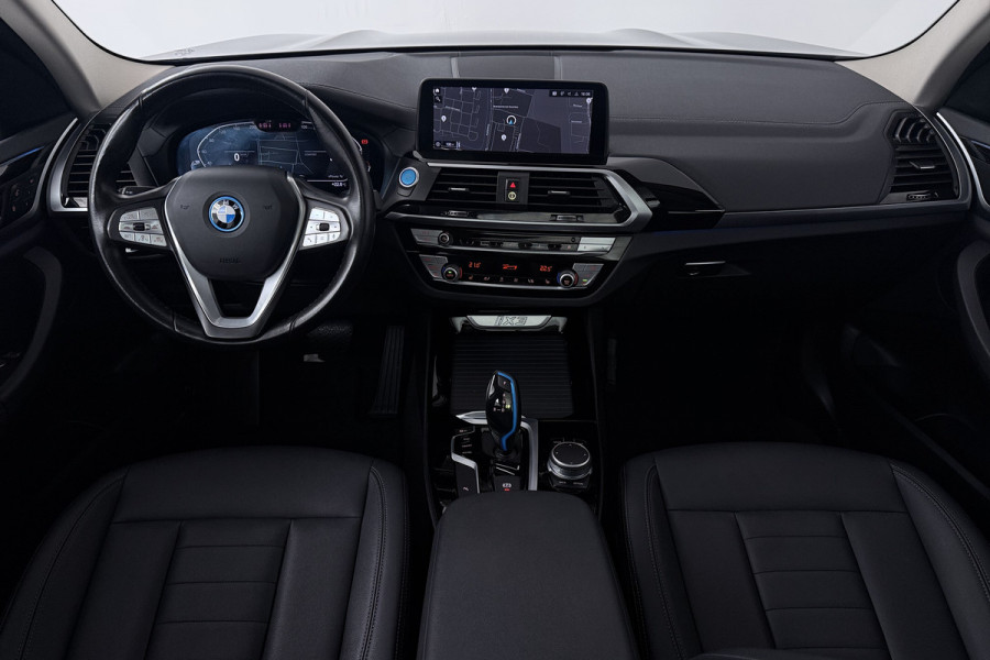 BMW iX3 Executive 80 kWh (SOH 98%, PANORAMADAK, STOELVERWARMING, ELEKTR STOELEN, CAMERA)