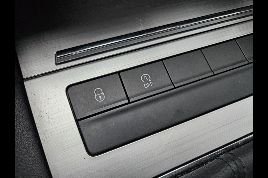 Škoda Octavia Combi 1.0 TSI Trekhaak! Carplay! Airco/Clima! Navigatie! Cruise Control! Nette Auto! Dealer Onderhouden!