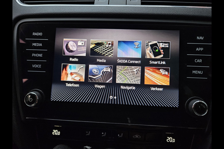 Škoda Octavia Combi 1.0 TSI Trekhaak! Carplay! Airco/Clima! Navigatie! Cruise Control! Nette Auto! Dealer Onderhouden!