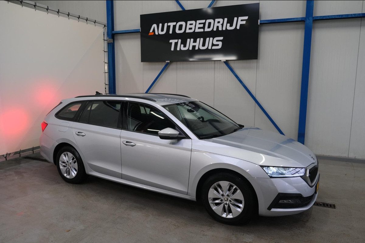 Škoda Octavia Combi 1.0 e-TSI Ambition - N.A.P. Airco, Navi, Trekhaak, PDC