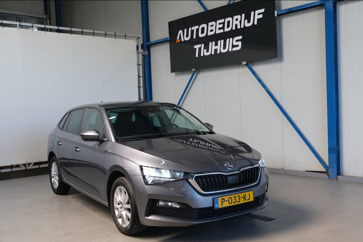 Škoda SCALA 1.0 TSI Ambition - N.A.P. Airco, Carplay, Cruise, PDC.