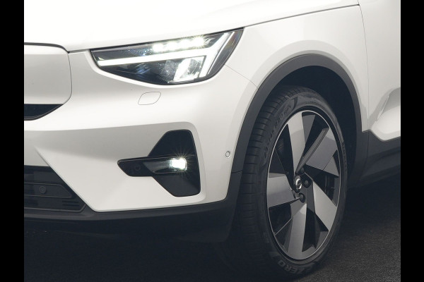 Volvo XC40 Recharge Ultimate 69 kWh 231pk Dealer O.H. | Panodak | Warmtepomp | 360 Camera | Adaptive Cruise | Harman / Kardon | Sportstoelen Memory & Verwarmd | Blis | Keyless | Pilot Assist | Apple Carplay | Stuur Verwarmd | Google Assistent &  | 20"L.M |