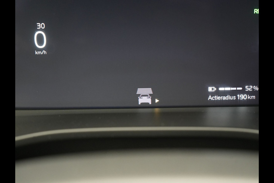 Volvo XC40 Recharge Ultimate 69 kWh 231pk Dealer O.H. | Panodak | Warmtepomp | 360 Camera | Adaptive Cruise | Harman / Kardon | Sportstoelen Memory & Verwarmd | Blis | Keyless | Pilot Assist | Apple Carplay | Stuur Verwarmd | Google Assistent &  | 20"L.M |