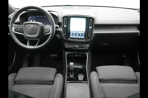 Volvo XC40 Recharge Ultimate 69 kWh 231pk Dealer O.H. | Panodak | Warmtepomp | 360 Camera | Adaptive Cruise | Harman / Kardon | Sportstoelen Memory & Verwarmd | Blis | Keyless | Pilot Assist | Apple Carplay | Stuur Verwarmd | Google Assistent &  | 20"L.M |