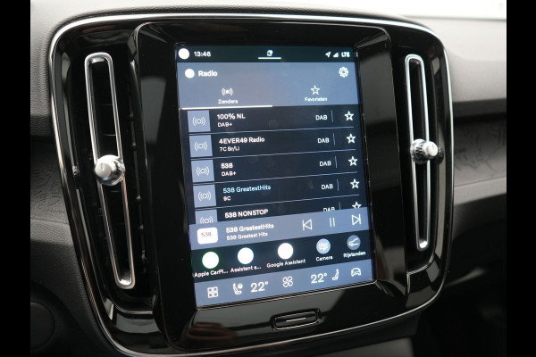 Volvo XC40 Recharge Ultimate 69 kWh 231pk Dealer O.H. | Panodak | Warmtepomp | 360 Camera | Adaptive Cruise | Harman / Kardon | Sportstoelen Memory & Verwarmd | Blis | Keyless | Pilot Assist | Apple Carplay | Stuur Verwarmd | Google Assistent &  | 20"L.M |