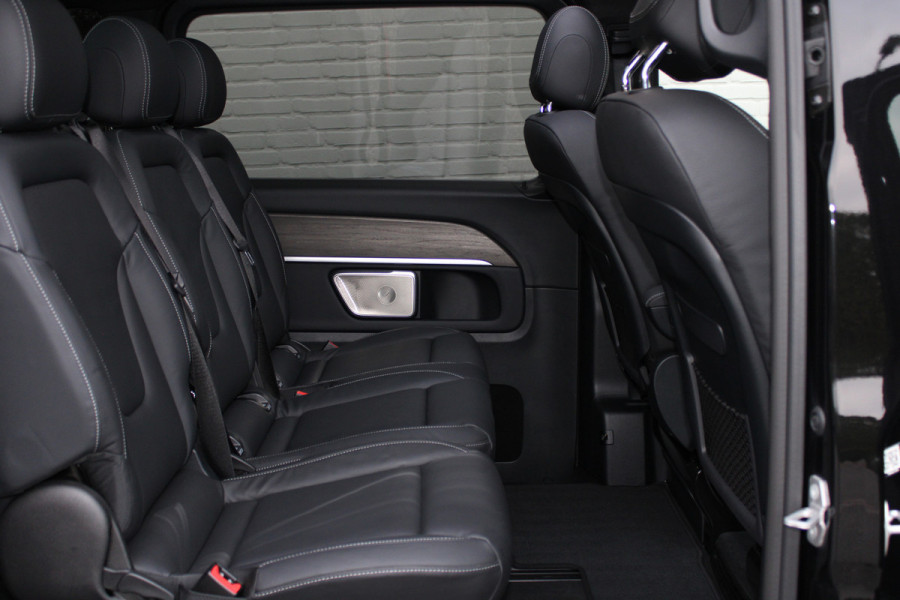 Mercedes-Benz V-Klasse 300d / AMG / DC / 4-Matic / 8.000 km / Pano / Burmester / Stoelkoeling / Vol Opties / NIEUWSTAAT.