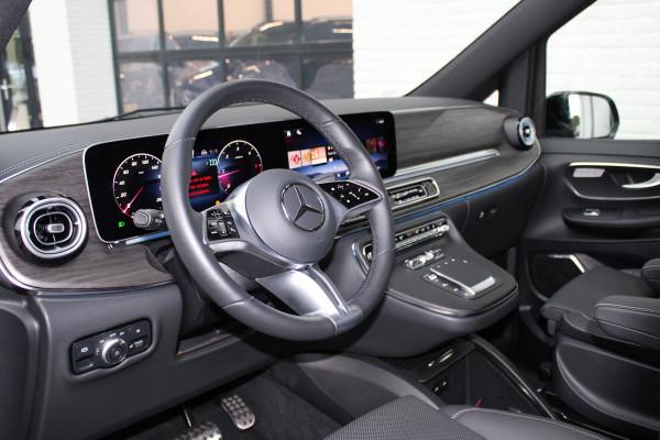 Mercedes-Benz V-Klasse 300d / AMG / DC / 4-Matic / 8.000 km / Pano / Burmester / Stoelkoeling / Vol Opties / NIEUWSTAAT.