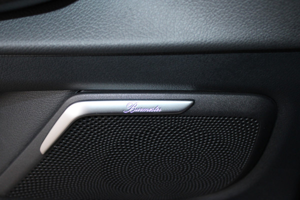 Mercedes-Benz V-Klasse 300d / AMG / DC / 4-Matic / 8.000 km / Pano / Burmester / Stoelkoeling / Vol Opties / NIEUWSTAAT.