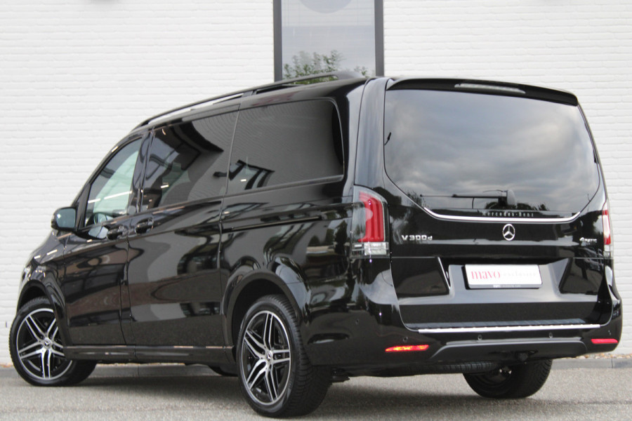 Mercedes-Benz V-Klasse 300d / AMG / DC / 4-Matic / 8.000 km / Pano / Burmester / Stoelkoeling / Vol Opties / NIEUWSTAAT.