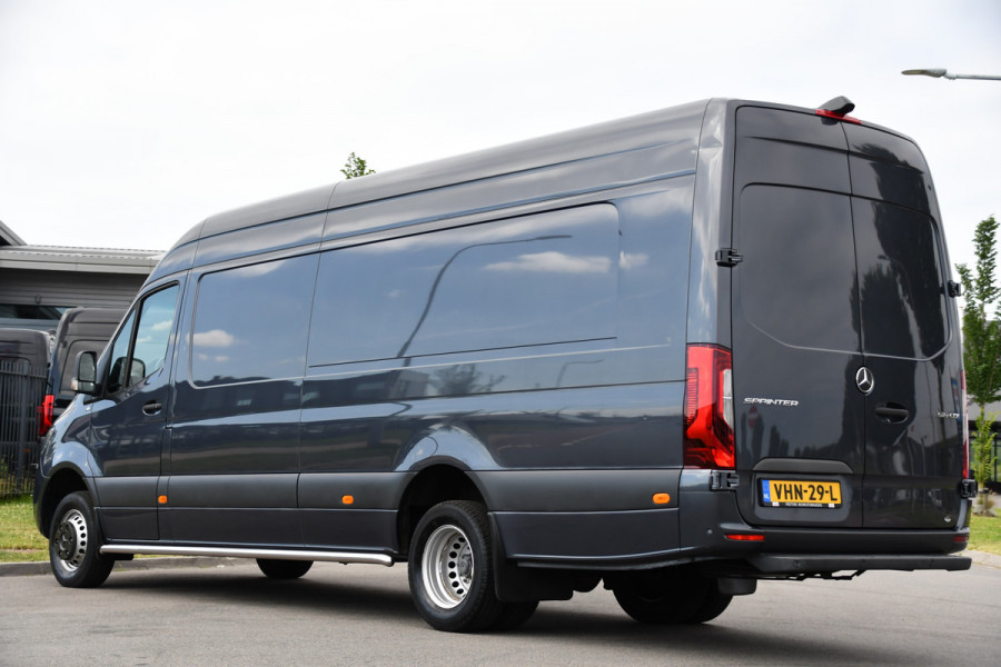 Mercedes-Benz Sprinter 519 V6 3.0 CDI L4H2 PB Edition N1, 360 Camera, Cruise, Carplay, 10,5'' Mbux, Automaat, Sensoren, 190pk, Elektrische deur, Stoelverwarming, Geveerde stoel, Uniek! 319