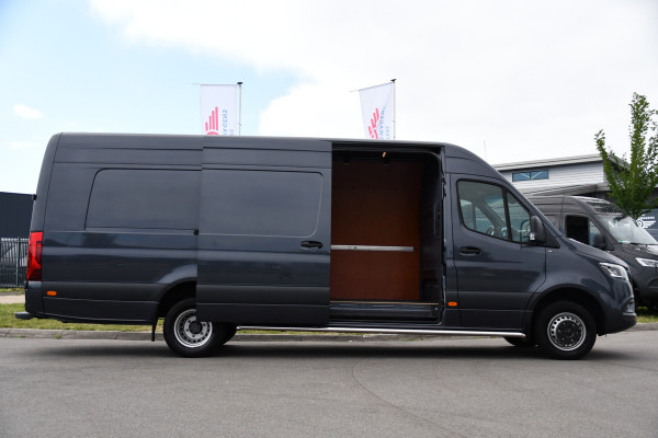 Mercedes-Benz Sprinter 519 V6 3.0 CDI L4H2 PB Edition N1, 360 Camera, Cruise, Carplay, 10,5'' Mbux, Automaat, Sensoren, 190pk, Elektrische deur, Stoelverwarming, Geveerde stoel, Uniek! 319