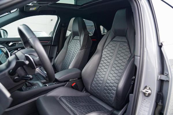 Audi RSQ3 Sportback TFSI RS | Schuifdak | RS Zetels | Bang&Olufsen 3D Premium | Adaptieve Cruise | Sport uitlaat | NardoGrey |
