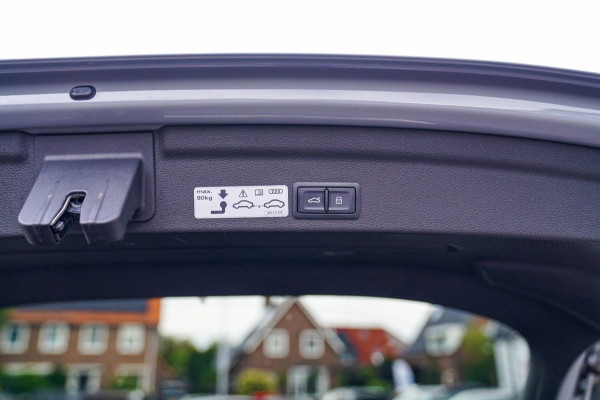 Audi RSQ3 Sportback TFSI RS | Schuifdak | RS Zetels | Bang&Olufsen 3D Premium | Adaptieve Cruise | Sport uitlaat | NardoGrey |