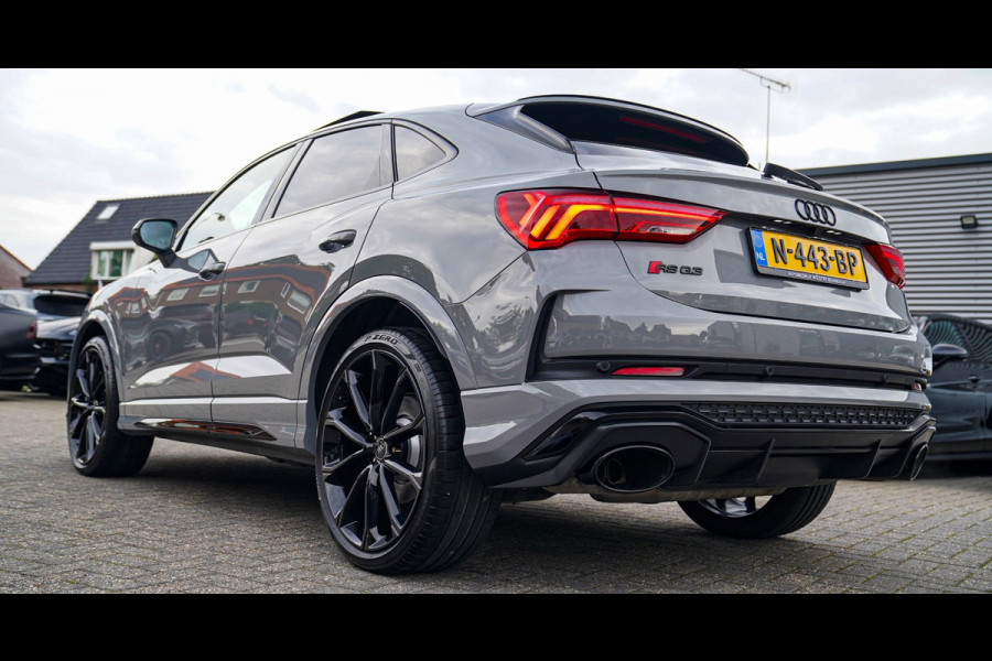 Audi RSQ3 Sportback TFSI RS | Schuifdak | RS Zetels | Bang&Olufsen 3D Premium | Adaptieve Cruise | Sport uitlaat | NardoGrey |