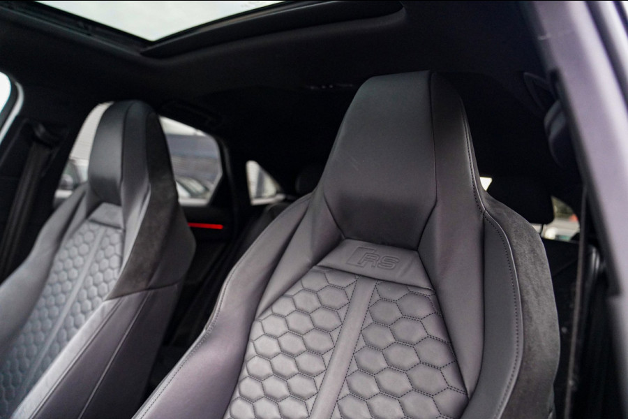 Audi RSQ3 Sportback TFSI RS | Schuifdak | RS Zetels | Bang&Olufsen 3D Premium | Adaptieve Cruise | Sport uitlaat | NardoGrey |
