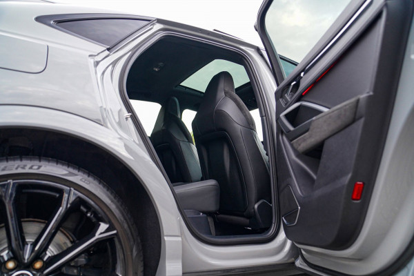 Audi RSQ3 Sportback TFSI RS | Schuifdak | RS Zetels | Bang&Olufsen 3D Premium | Adaptieve Cruise | Sport uitlaat | NardoGrey |
