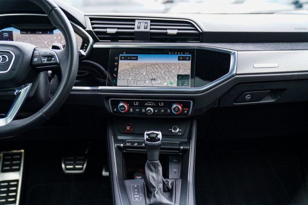 Audi RSQ3 Sportback TFSI RS | Schuifdak | RS Zetels | Bang&Olufsen 3D Premium | Adaptieve Cruise | Sport uitlaat | NardoGrey |