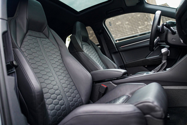 Audi RSQ3 Sportback TFSI RS | Schuifdak | RS Zetels | Bang&Olufsen 3D Premium | Adaptieve Cruise | Sport uitlaat | NardoGrey |
