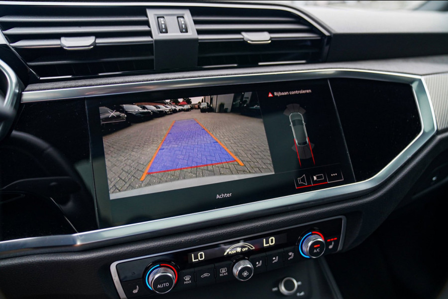 Audi RSQ3 Sportback TFSI RS | Schuifdak | RS Zetels | Bang&Olufsen 3D Premium | Adaptieve Cruise | Sport uitlaat | NardoGrey |