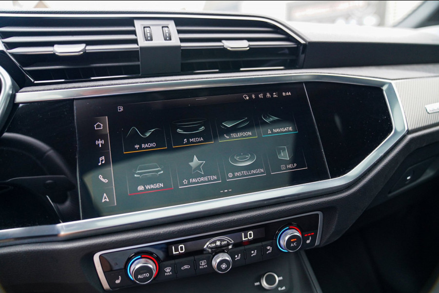 Audi RSQ3 Sportback TFSI RS | Schuifdak | RS Zetels | Bang&Olufsen 3D Premium | Adaptieve Cruise | Sport uitlaat | NardoGrey |